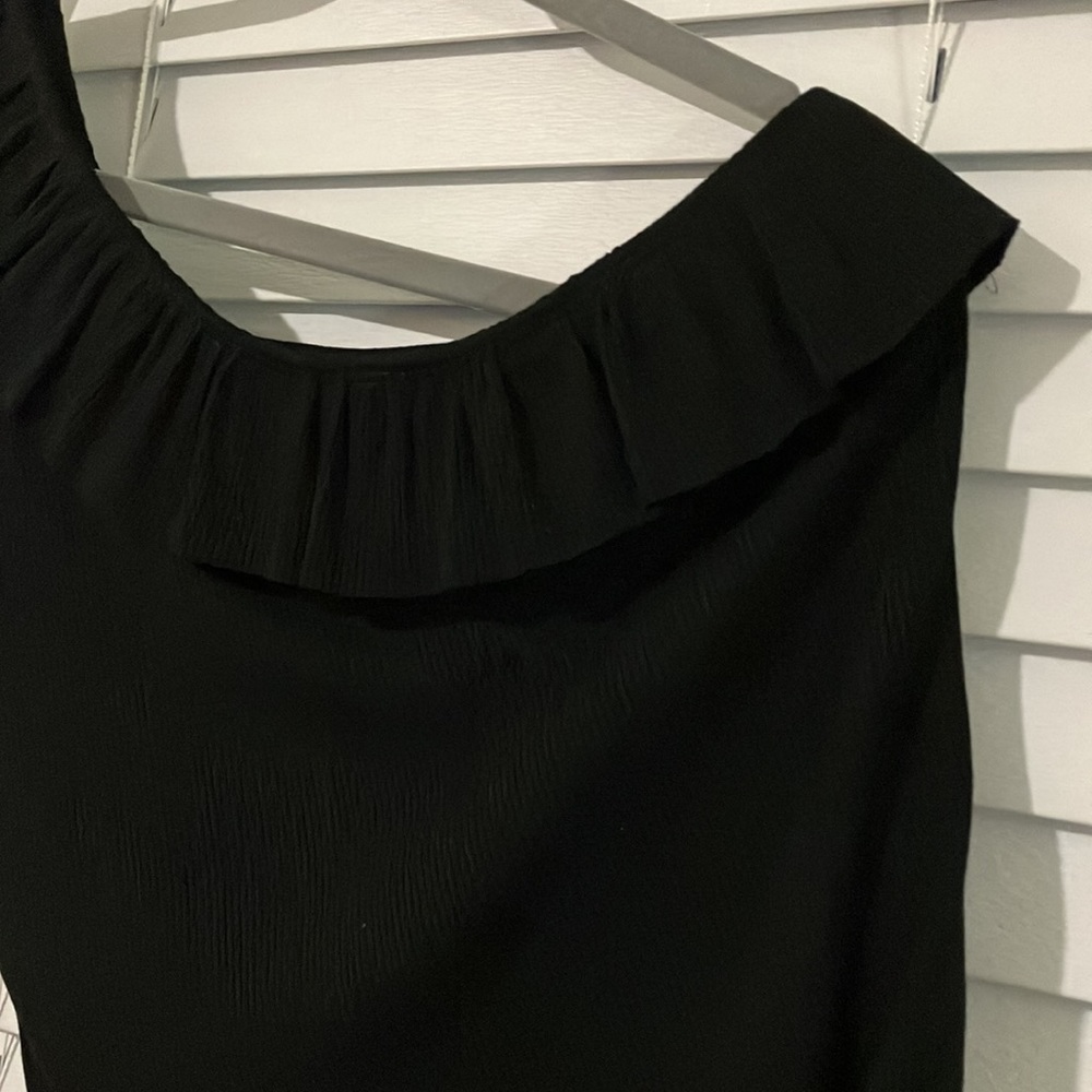 Black One Shoulder Ruffle Top - Picture 3 of 5